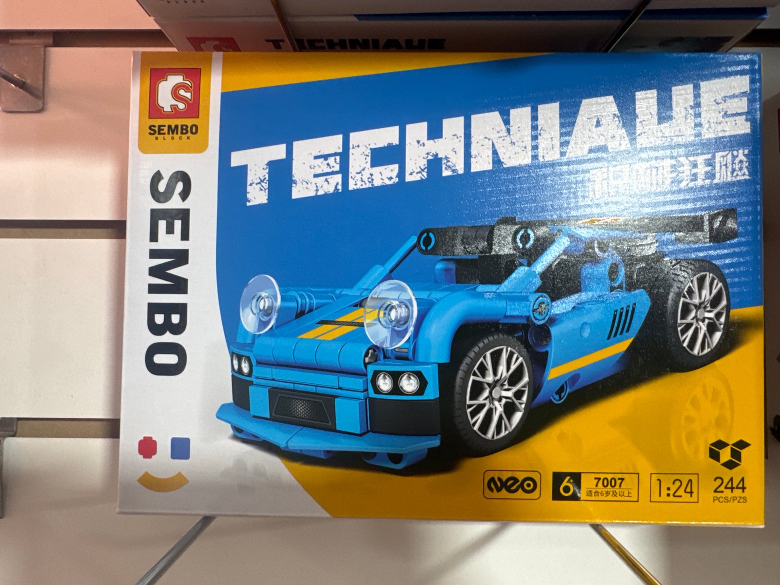 LES TECHNAIAUE AUTO DEPORTIVO